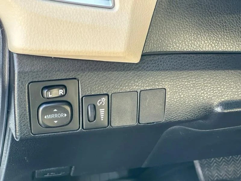 2015 Toyota Corolla 11th Gen - Image 11 of 12