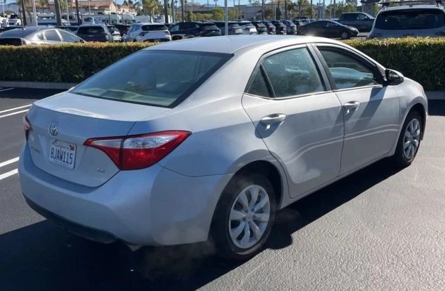 2015 Toyota Corolla 11th Gen - Image 5 of 8