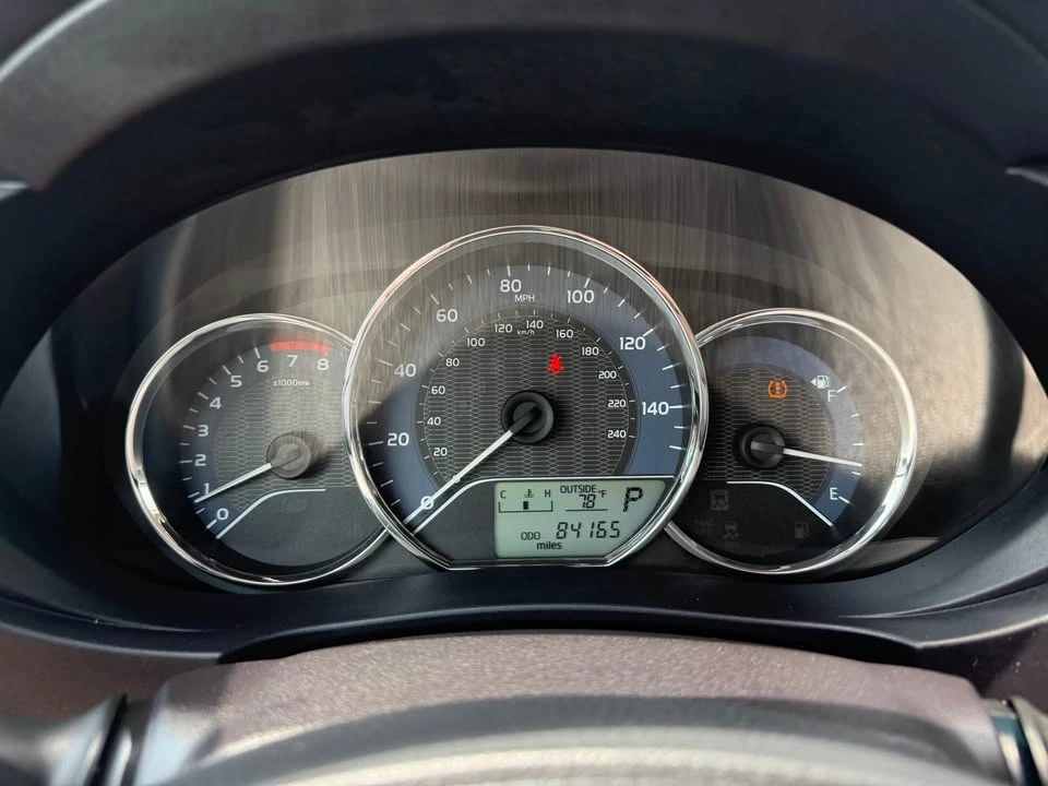 2015 Toyota Corolla 11th Gen - Image 10 of 20
