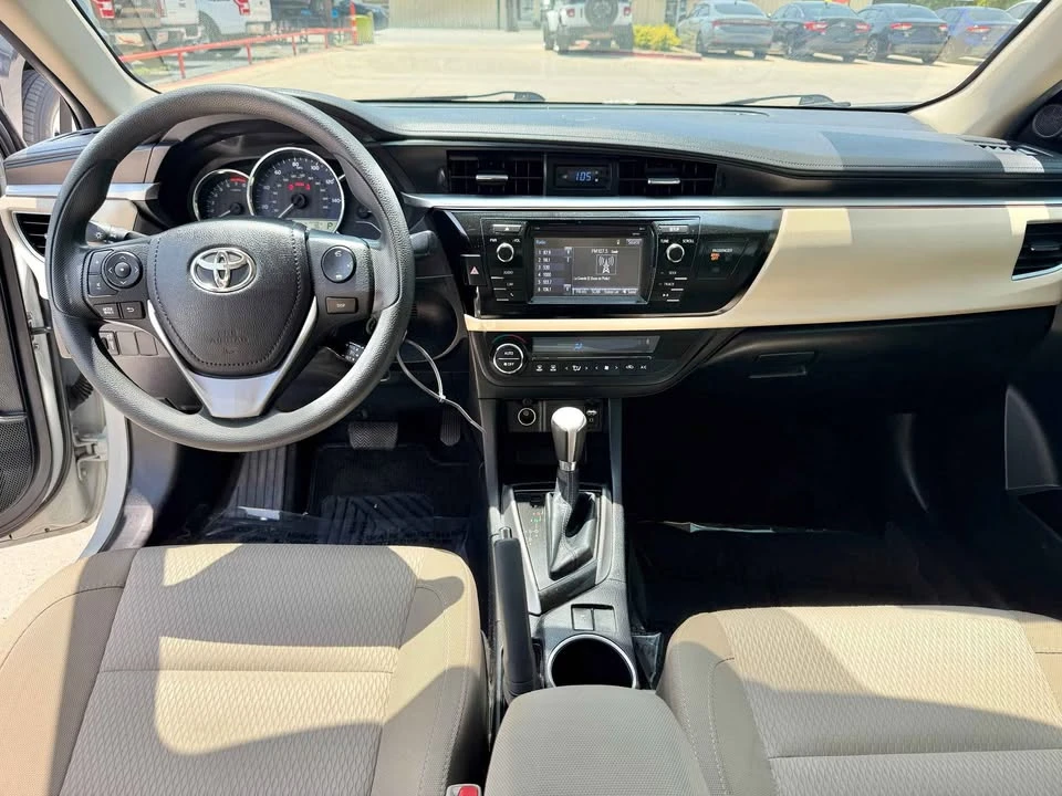 2015 Toyota Corolla 11th Gen - Image 8 of 10