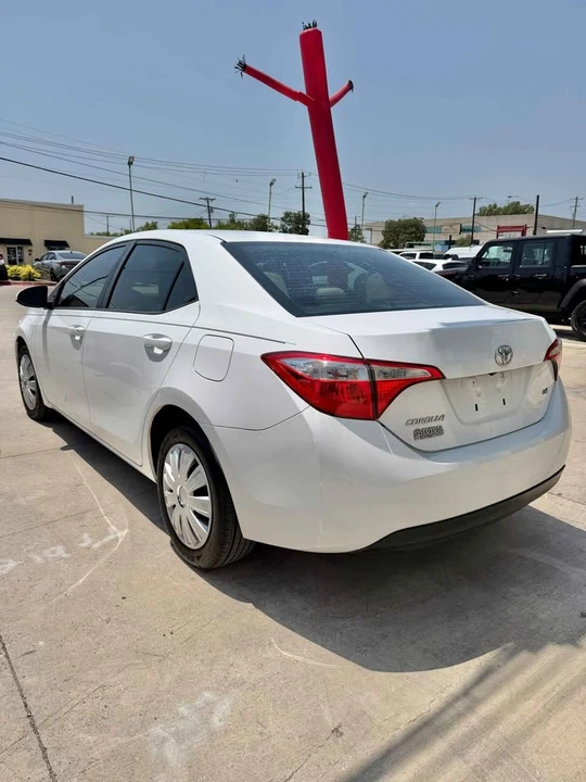 2015 Toyota Corolla 11th Gen - Image 6 of 10