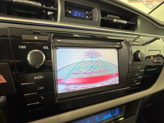 2015 Toyota Corolla 11th Gen - Image 18 of 21