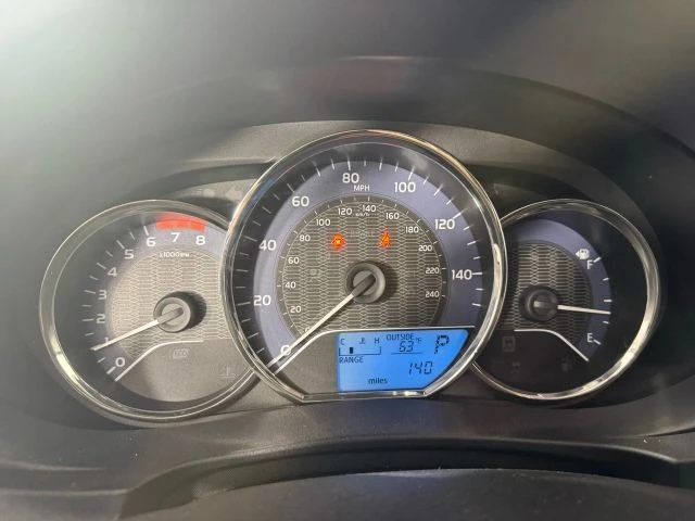 2015 Toyota Corolla 11th Gen - Image 14 of 21