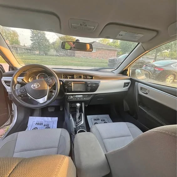 2015 Toyota Corolla 11th Gen - Image 1 of 1