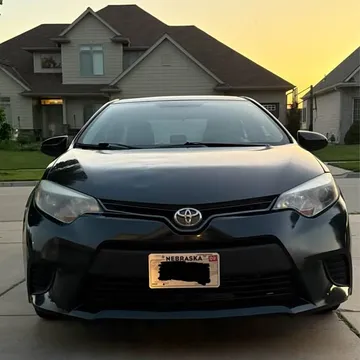 2015 Toyota Corolla LE Sedan 4D