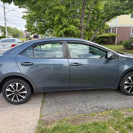 2015 Toyota Corolla 11th Gen - Image 1 of 1