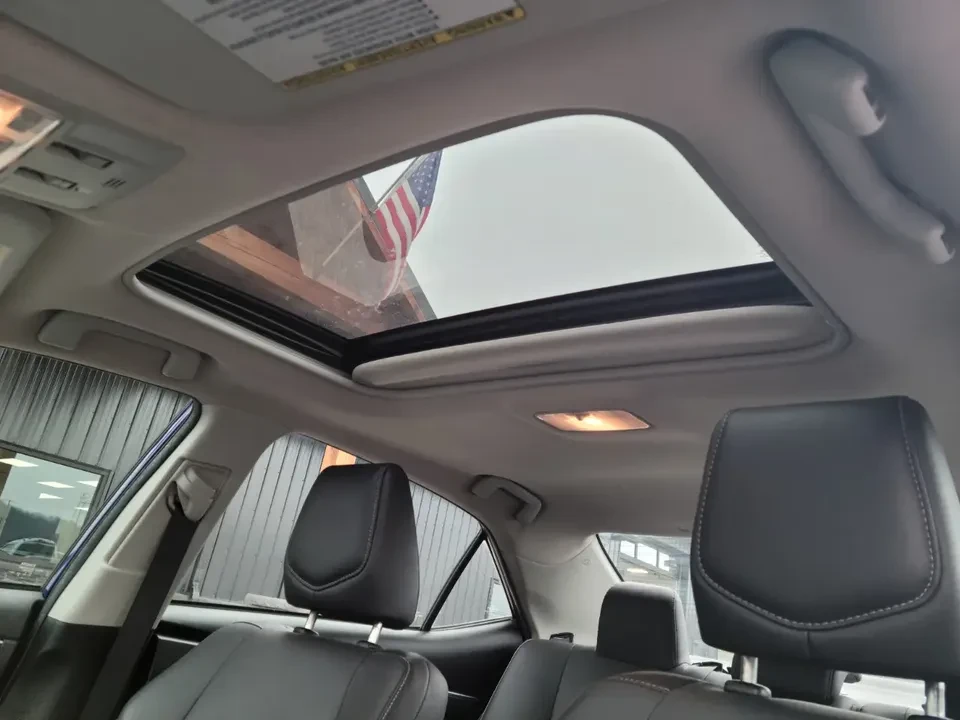 2015 Toyota Corolla 11th Gen - Image 13 of 19