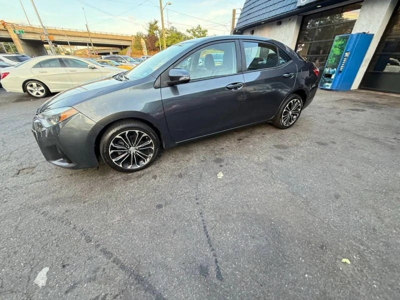 2015 Toyota Corolla 11th Gen - Image 6 of 12