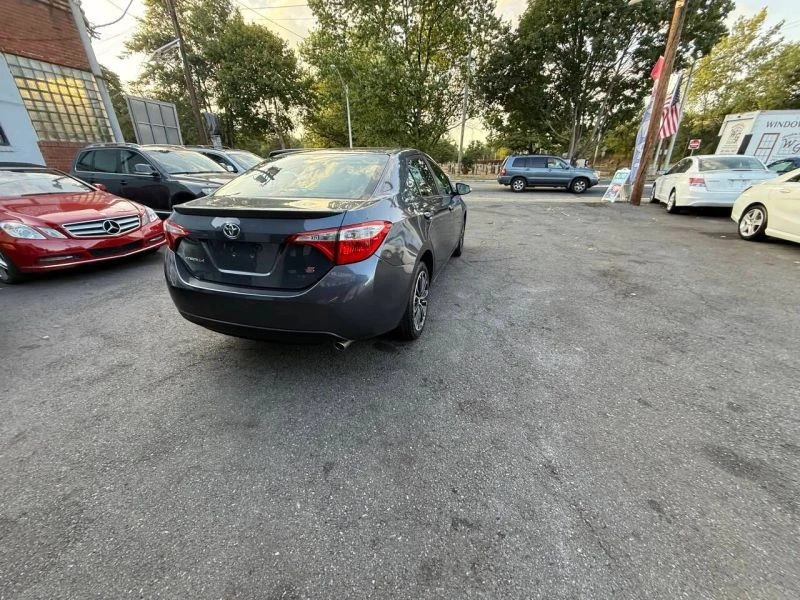 2015 Toyota Corolla 11th Gen - Image 12 of 12