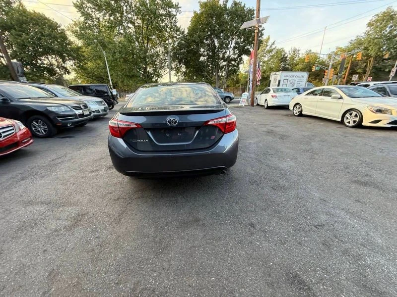 2015 Toyota Corolla 11th Gen - Image 11 of 12