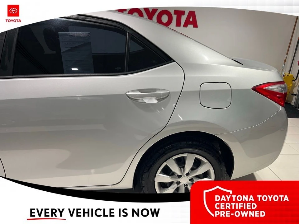 2015 Toyota Corolla 11th Gen - Image 11 of 12