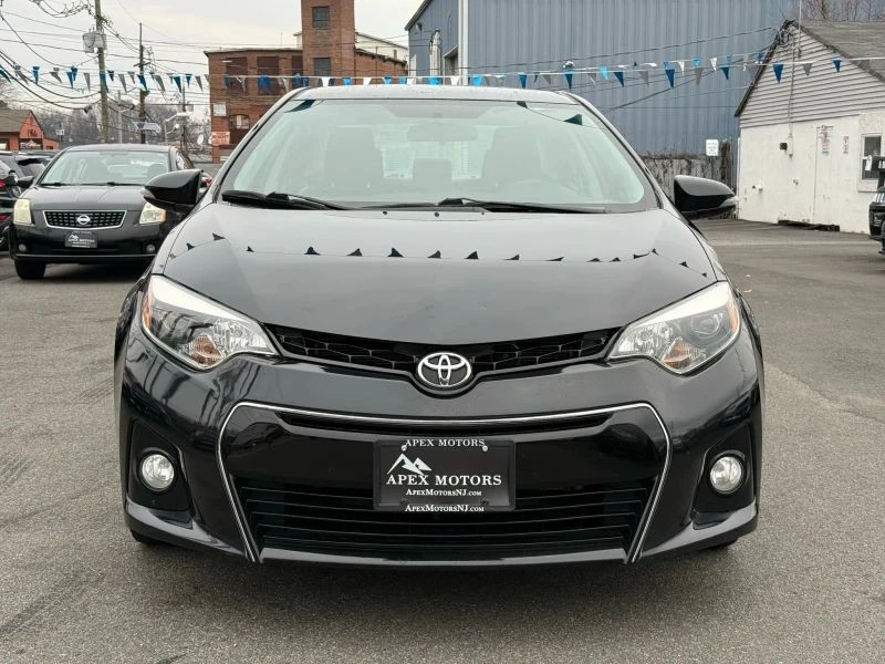 2015 Toyota Corolla 11th Gen - Image 2 of 12