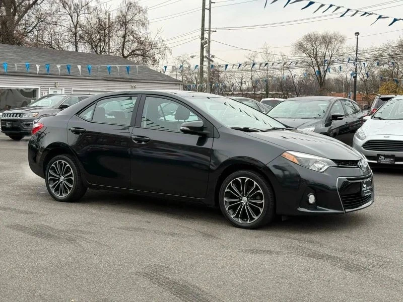 2015 Toyota Corolla 11th Gen - Image 12 of 12