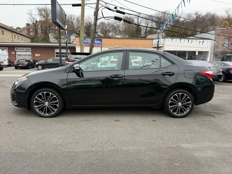 2015 Toyota Corolla 11th Gen - Image 4 of 12