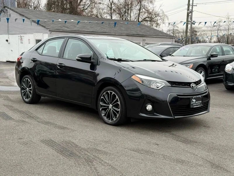 2015 Toyota Corolla 11th Gen - Image 3 of 12