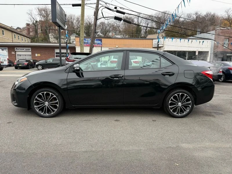 2015 Toyota Corolla 11th Gen - Image 4 of 12