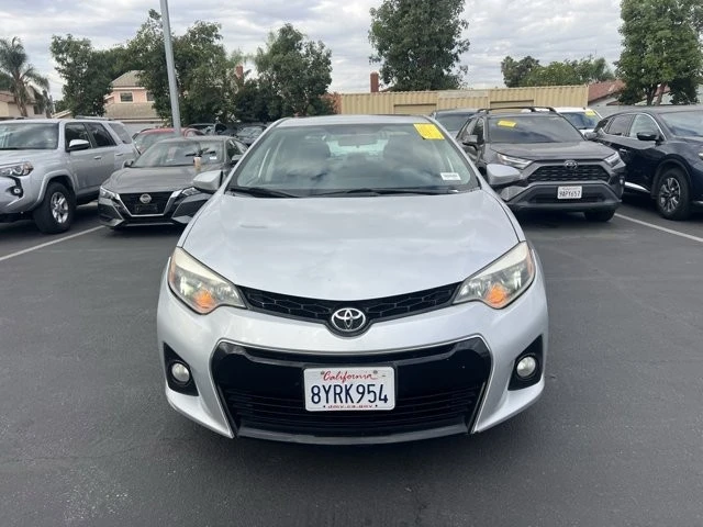 2015 Toyota Corolla 11th Gen - Image 6 of 9