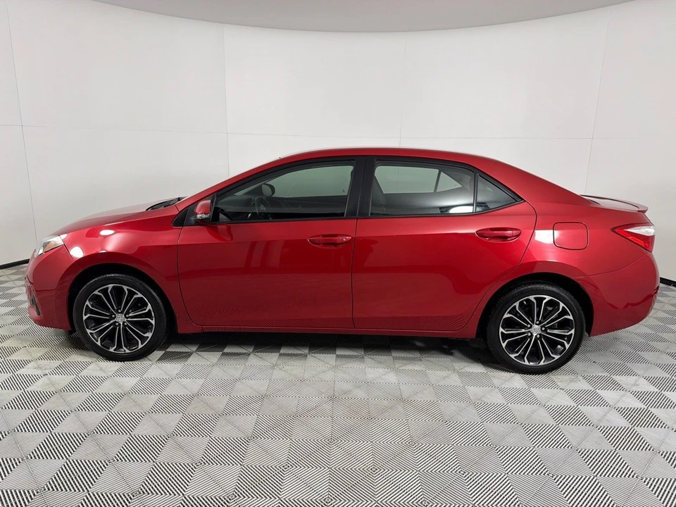 2015 Toyota Corolla 11th Gen - Image 7 of 12