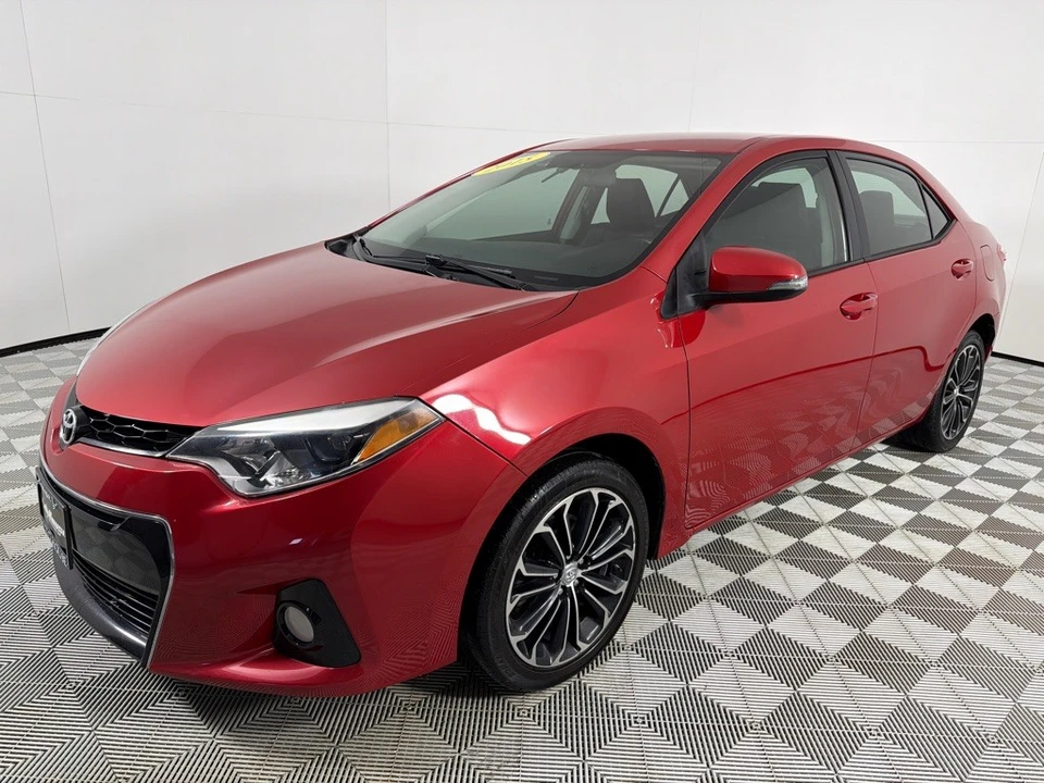 2015 Toyota Corolla 11th Gen - Image 8 of 12