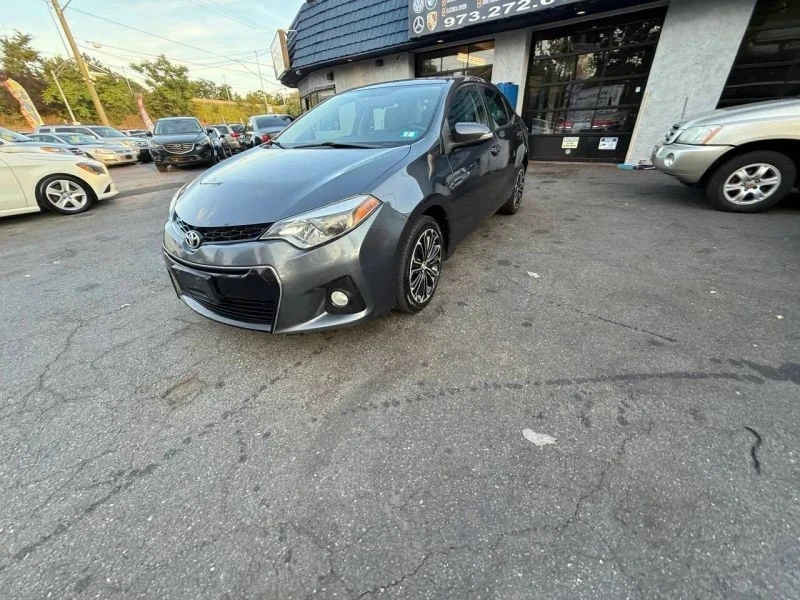 2015 Toyota Corolla 11th Gen - Image 4 of 12