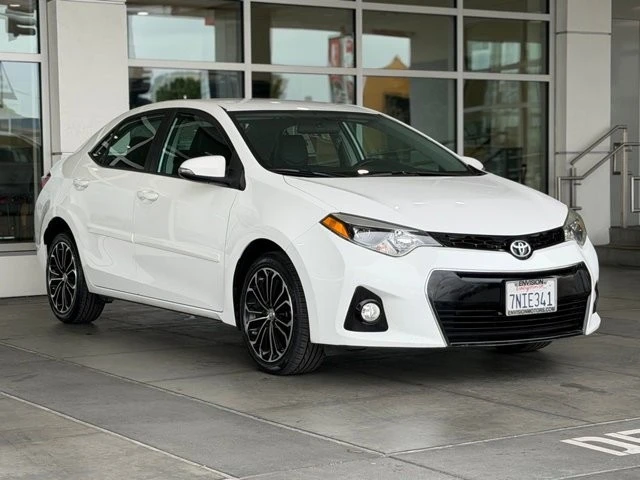 2015 Toyota Corolla 11th Gen - Image 6 of 21