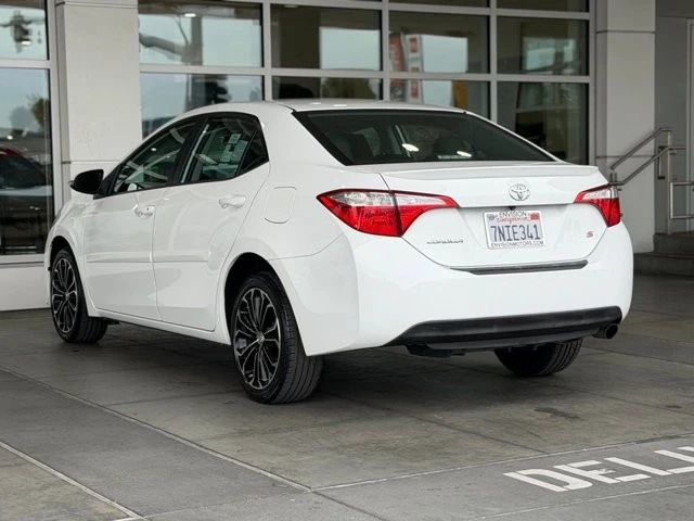 2015 Toyota Corolla 11th Gen - Image 9 of 21