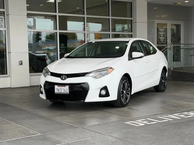 2015 Toyota Corolla 11th Gen - Image 2 of 21