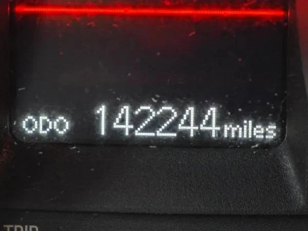 2015 Toyota Corolla 11th Gen - Image 9 of 21