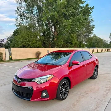 2015 Toyota Corolla S Plus Sedan 4D