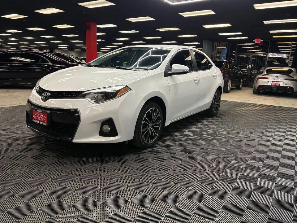 2015 Toyota Corolla 11th Gen - Image 4 of 12