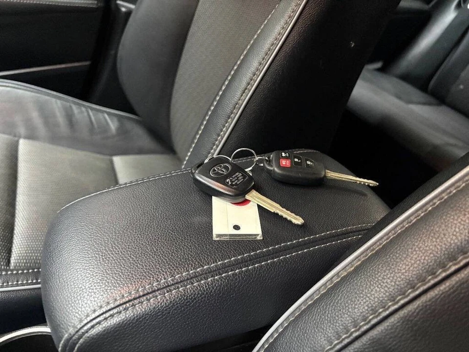 2015 Toyota Corolla 11th Gen - Image 23 of 31