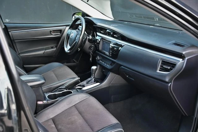 2015 Toyota Corolla 11th Gen - Image 17 of 21