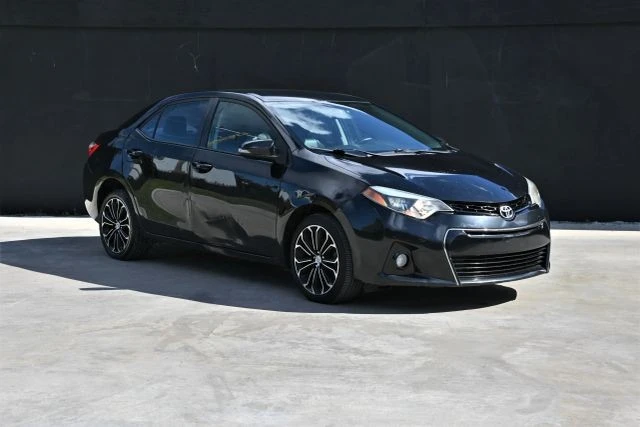 2015 Toyota Corolla 11th Gen - Image 2 of 21