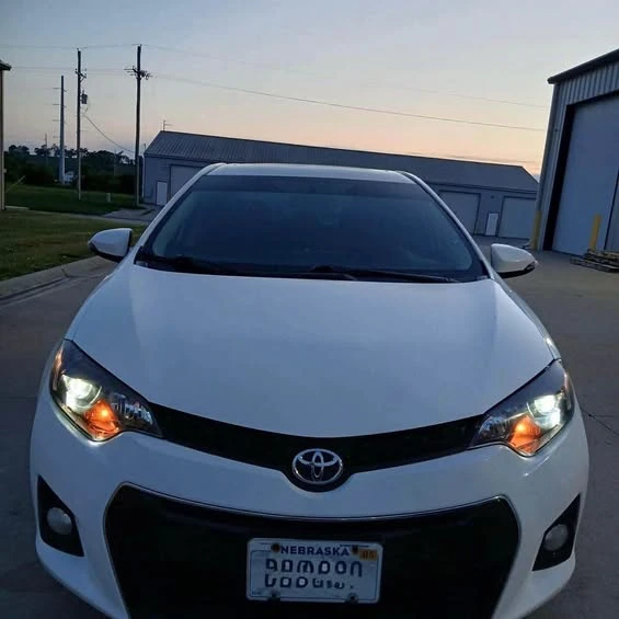 2015 Toyota Corolla 11th Gen - Image 1 of 1