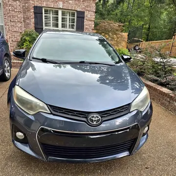 2015 Toyota Corolla S Sedan 4D