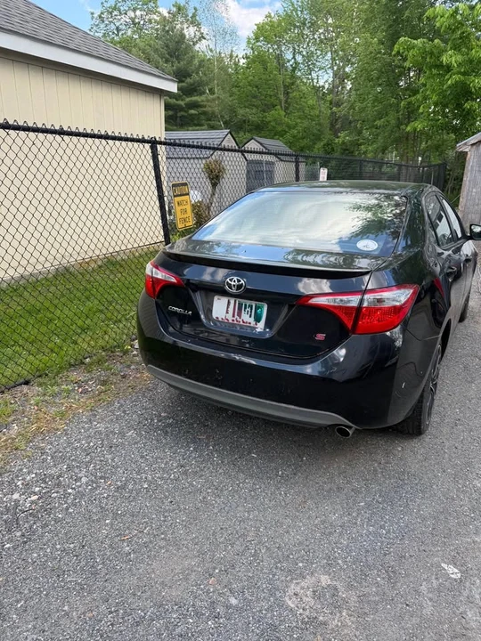 2015 Toyota Corolla 11th Gen - Image 3 of 9
