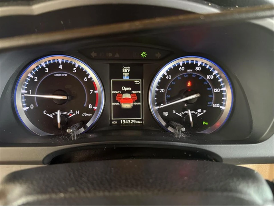 2015 Toyota Highlander - Image 4 of 30