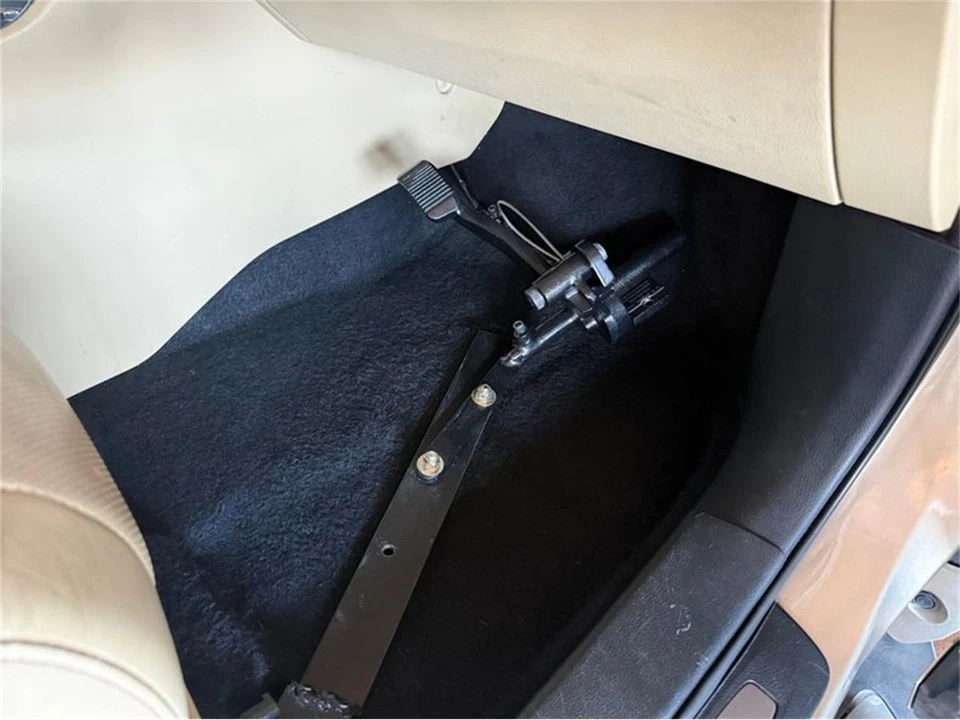 2015 Toyota Highlander - Image 26 of 30