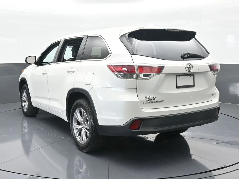 2015 Toyota Highlander - Image 4 of 12