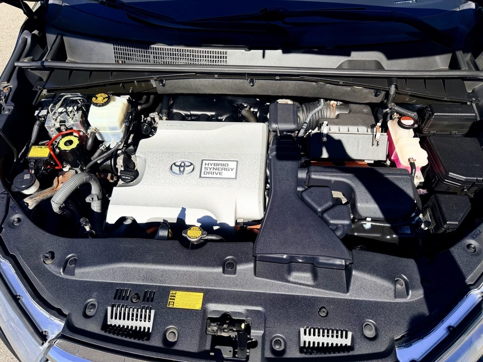 2015 Toyota Highlander - Image 15 of 17