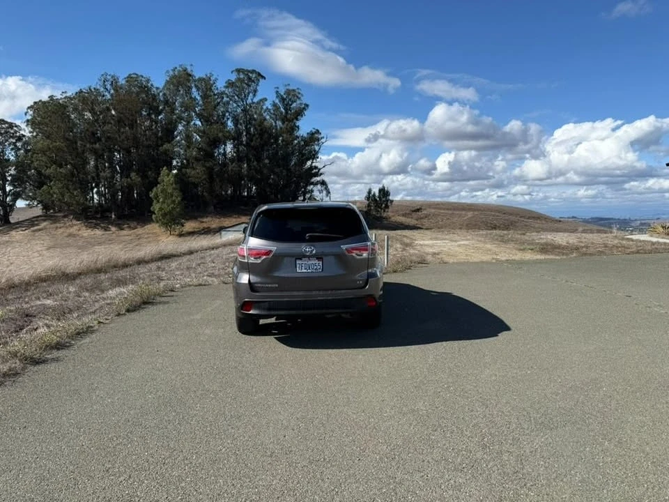 2015 Toyota Highlander - Image 3 of 17