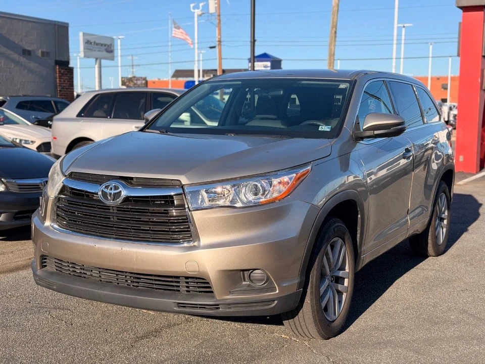 2015 Toyota Highlander - Image 3 of 21