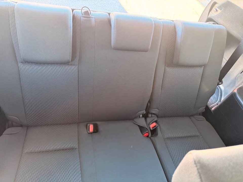 2015 Toyota Highlander - Image 17 of 21
