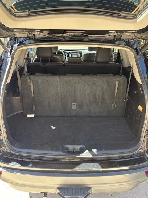 2015 Toyota Highlander - Image 13 of 16