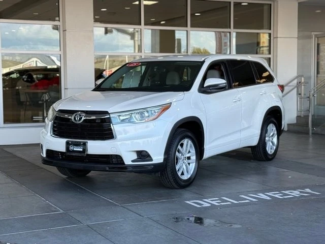 2015 Toyota Highlander - Image 4 of 12