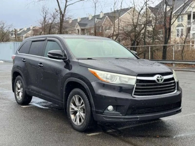2015 Toyota Highlander - Image 4 of 12