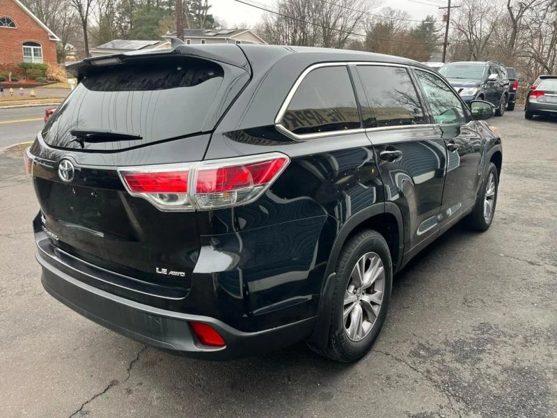 2015 Toyota Highlander - Image 5 of 12