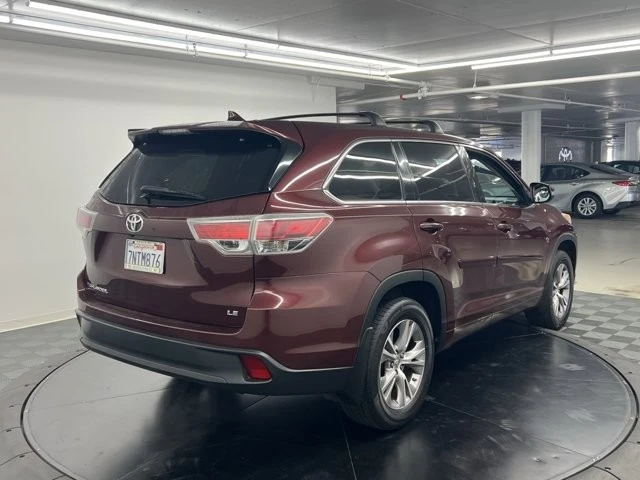 2015 Toyota Highlander - Image 4 of 9