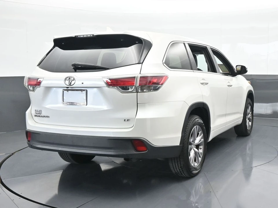 2015 Toyota Highlander - Image 5 of 12