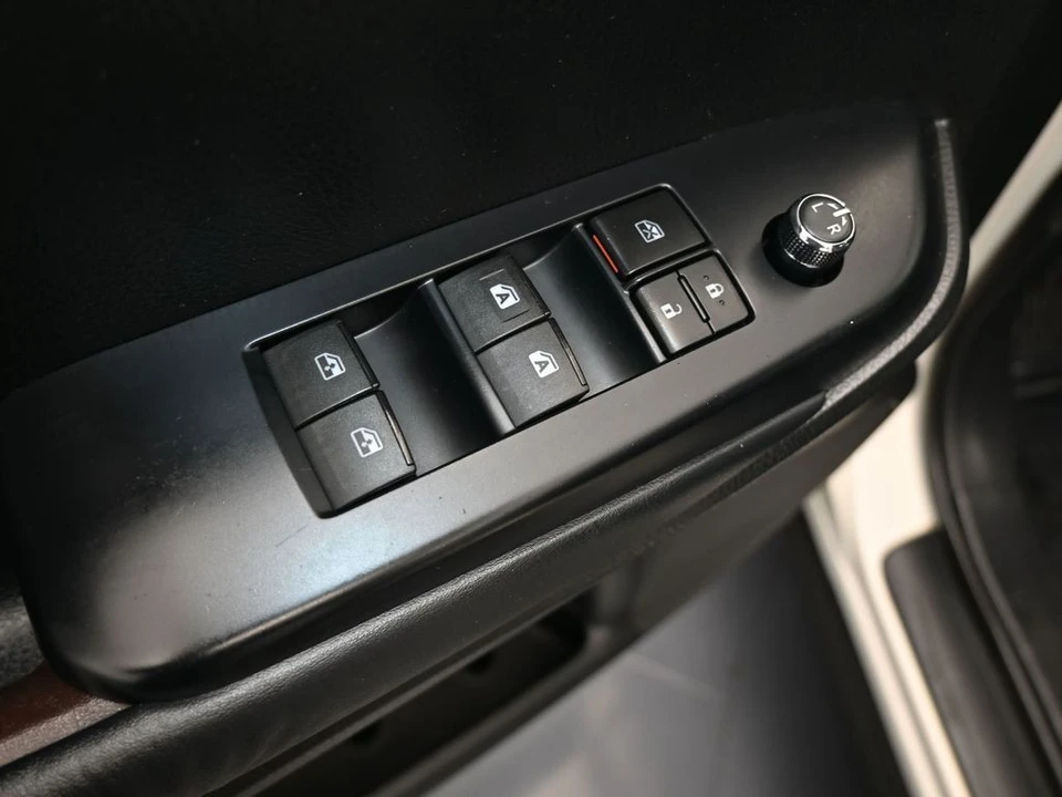 2015 Toyota Highlander - Image 12 of 12